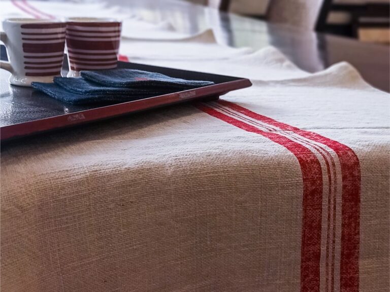 Home Furnishings.. Table Runner